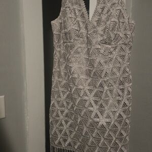 Elegant Gold Metallic Thread With Fringe